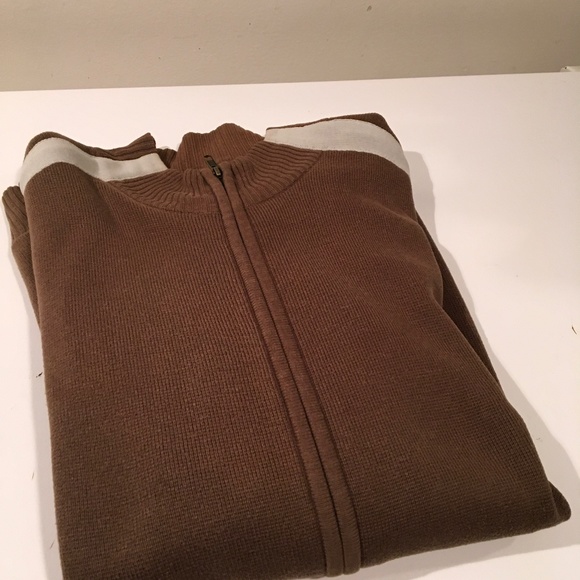 Sweater - Picture 2 of 5